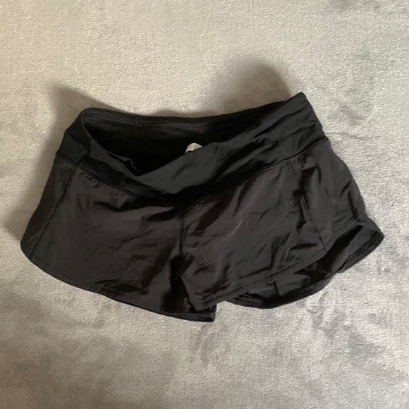 Lululemon Shorts - Picture 1 of 3